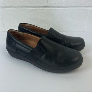 Vionic Black Leather Loafers